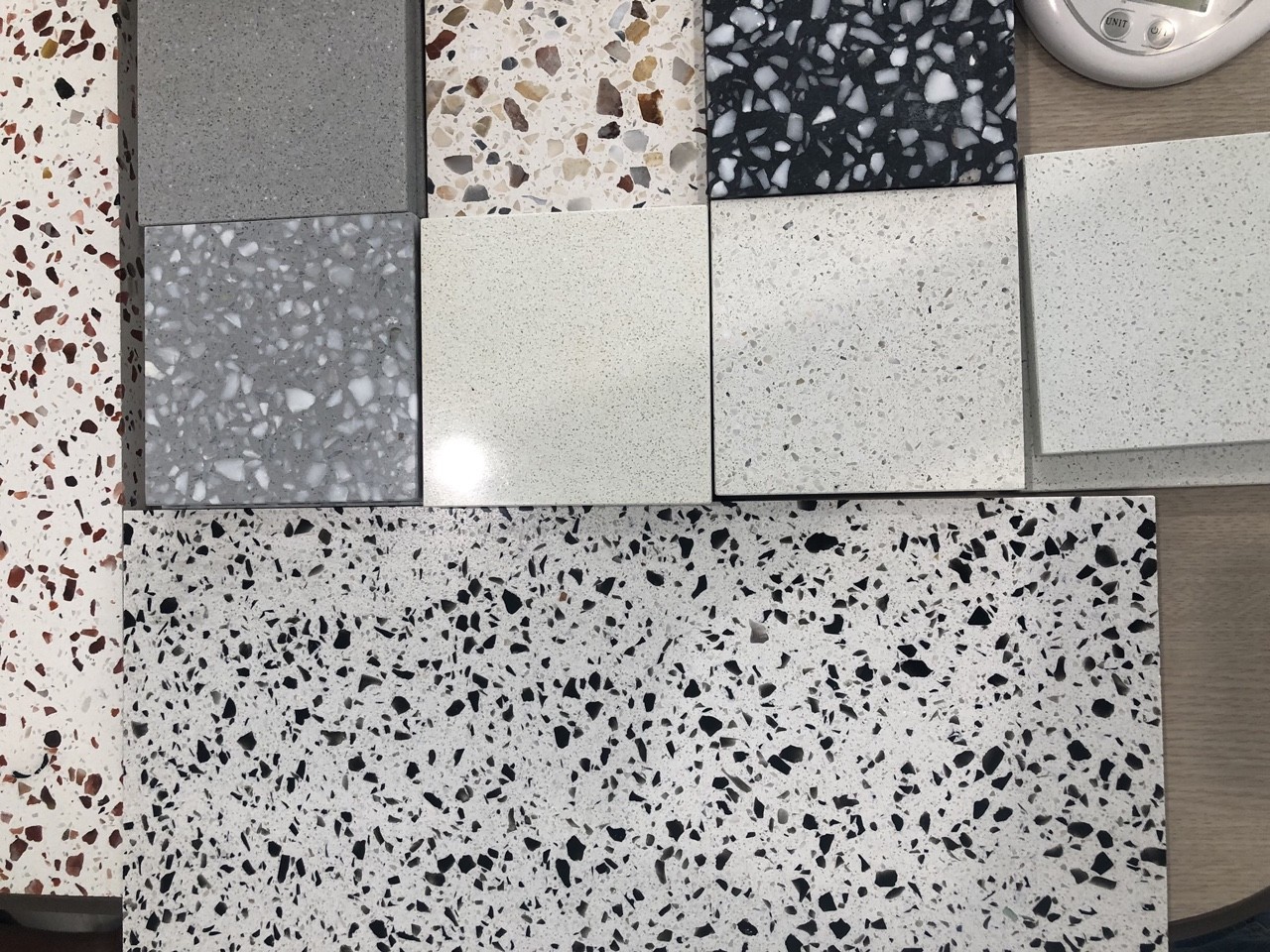 mẫu gạch terrazzo nhiều họa tiết