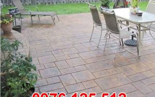 Thi công bê tông áp khuôn cho sân chơi cảnh quan hạ tầng