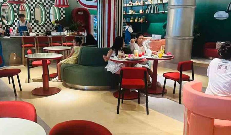 Sàn bê tông mài cho quán cafe