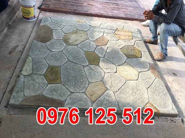 Thi công bê tông áp khuôn tại Nam Từ Liêm