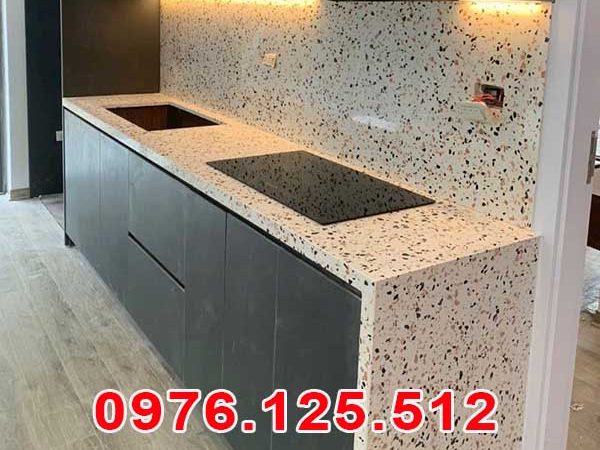 Mặt bàn đá mài terrazzo